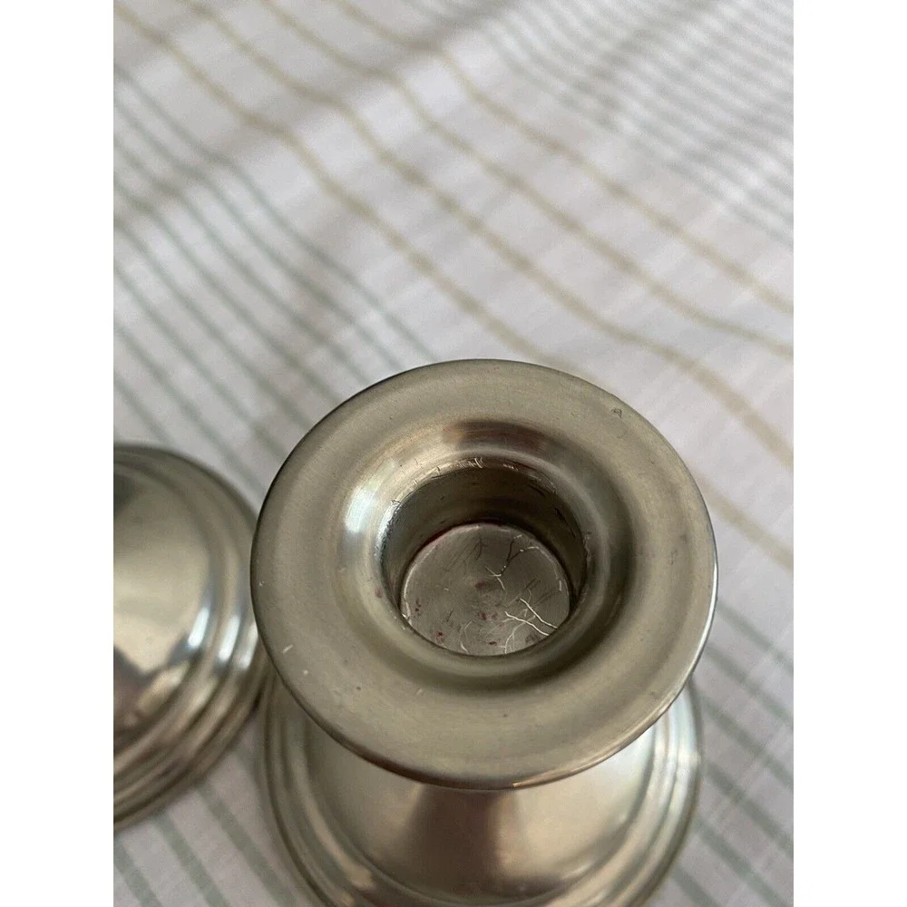 Pair of Reed & Barton Pewter Classically Designed Candlestick Holders P214 - Picture 3 of 10